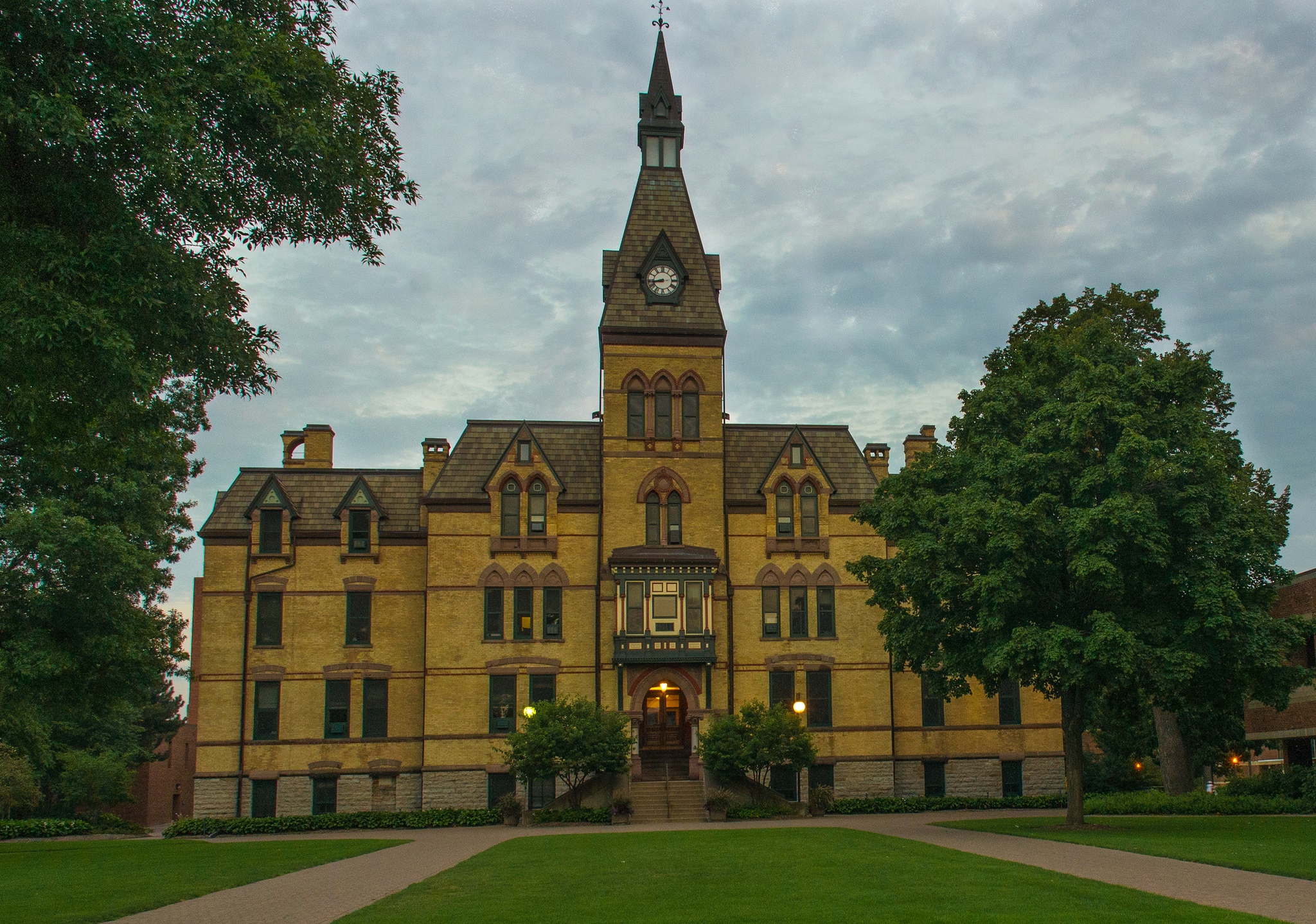 hamline university capstone project